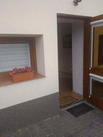 U Beaty, Niezalezne Mieszkania Do Wynajecia Ochotnica Górna Extérieur photo